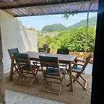 Сasa de vacaciones Casa De Piedra Y Lombera Limpias