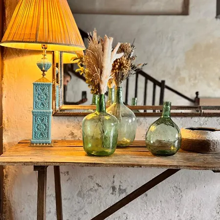 Casa De Piedra Y Lombera