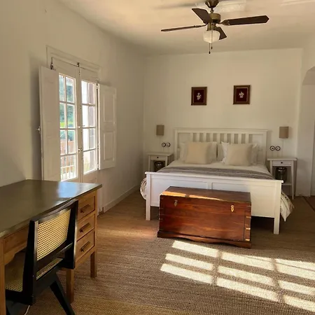 Casa De Piedra Y Lombera Tatil Evi *