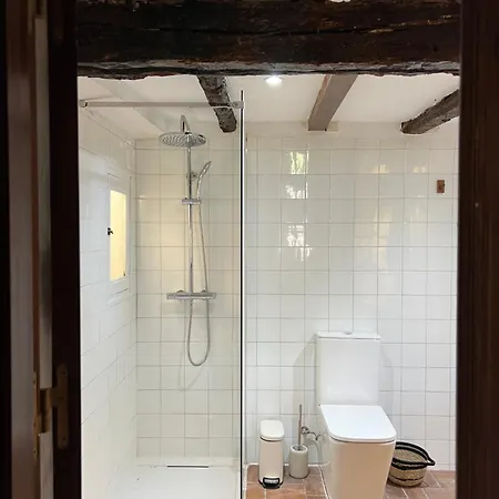 Casa De Piedra Y Lombera בית נופש *