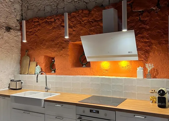 בית נופש Casa De Piedra Y Lombera *