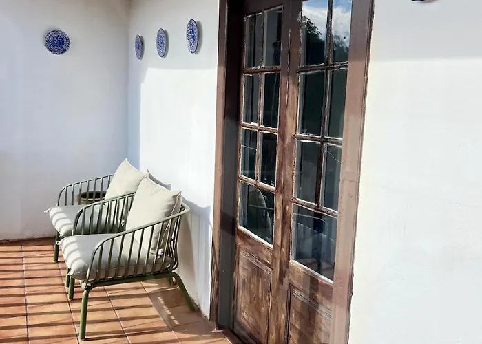 Casa De Piedra Y Lombera 펜션 *