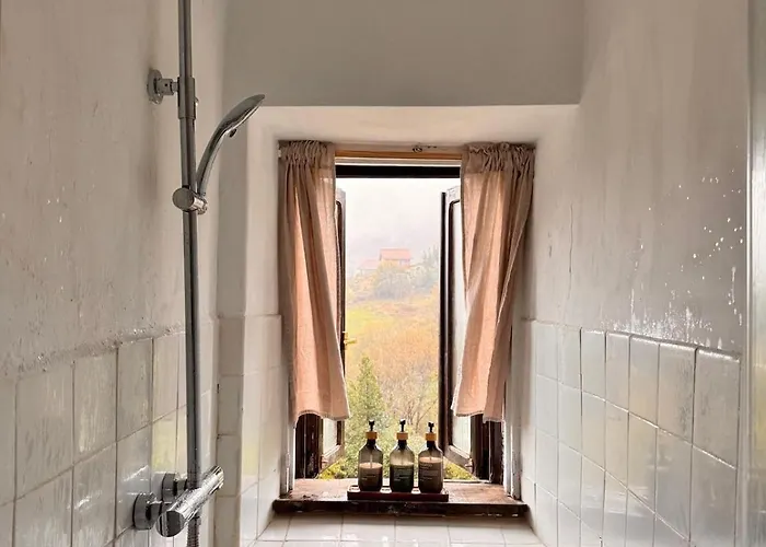 בית נופש Casa De Piedra Y Lombera