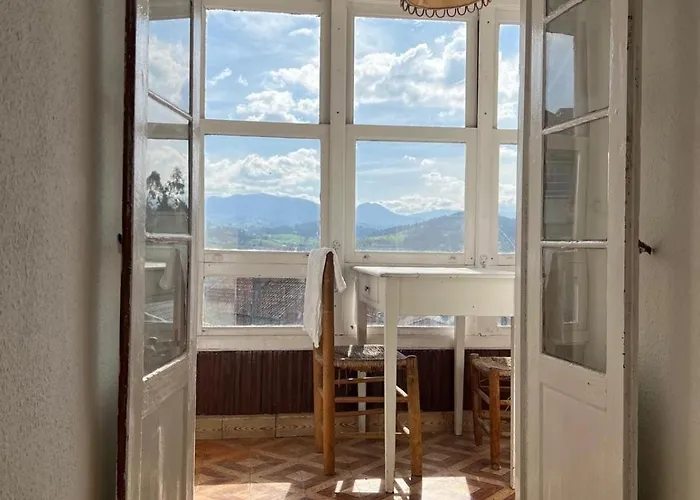 Holiday home Casa De Piedra Y Lombera Limpias