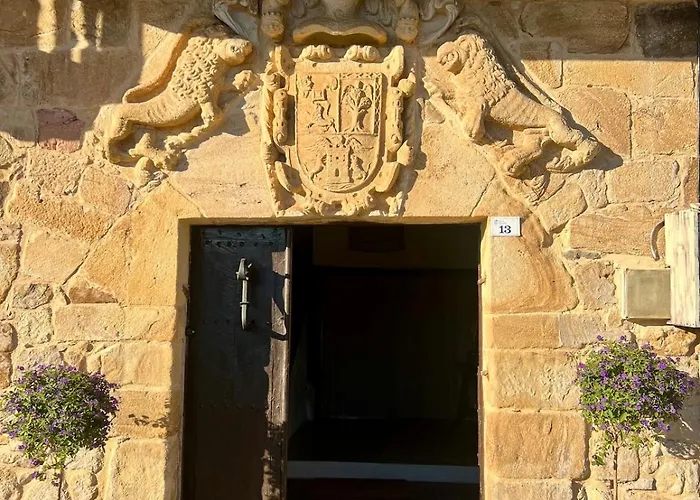 펜션 Casa De Piedra Y Lombera *