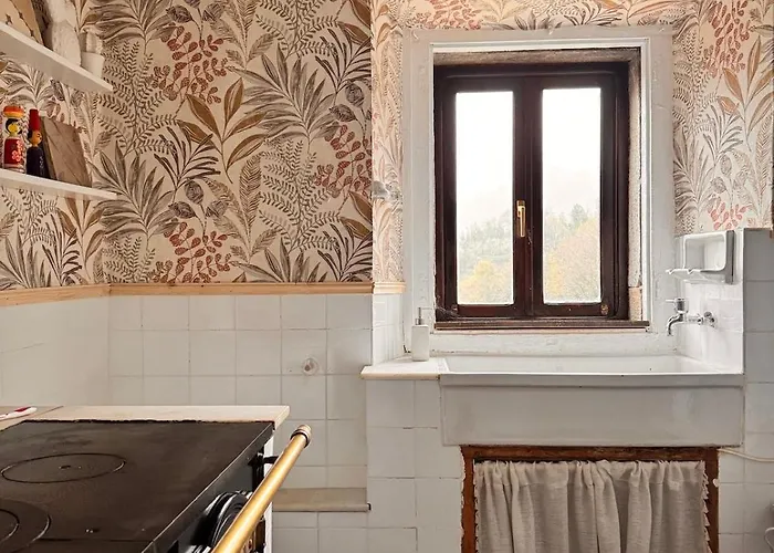 בית נופש Casa De Piedra Y Lombera