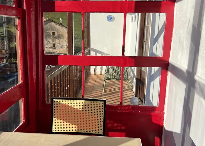 Casa De Piedra Y Lombera